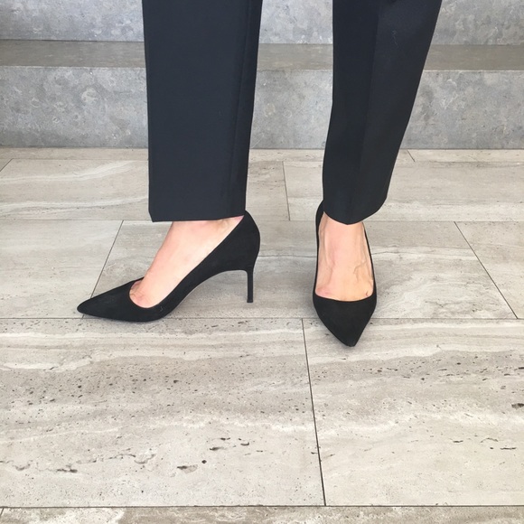 Manolo Blahnik bb 70 black suede pumps, EUC - Picture 4 of 7